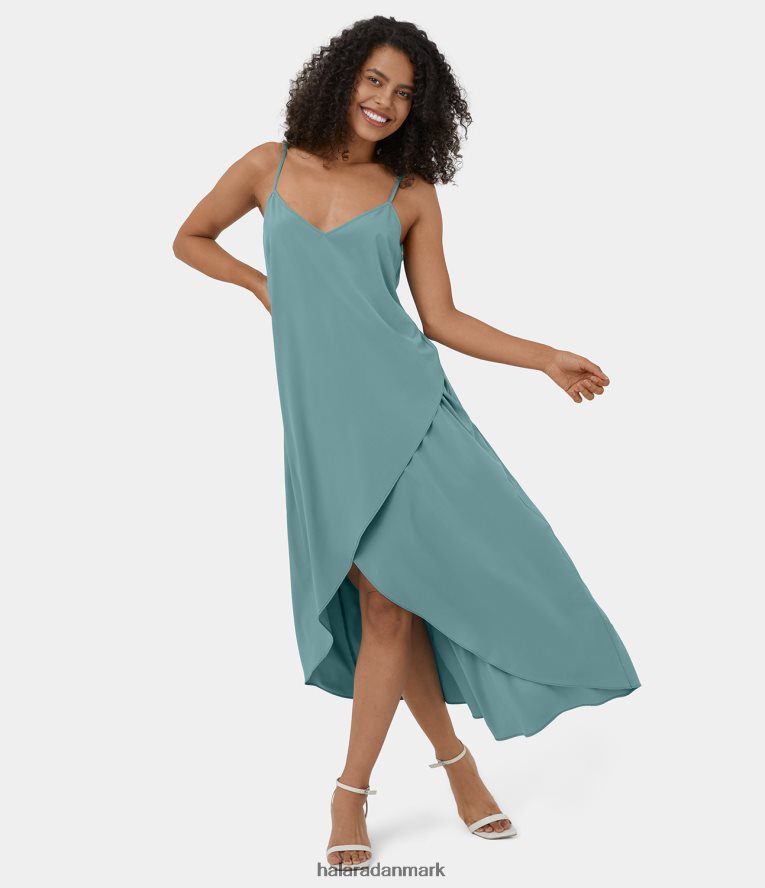 tøj dk Halara Kvinder Breezeful justerbar strop v-hals rygløs v ryg asymmetrisk crossover-kant flydende maxi hurtigtørrende afslappet kjole mineralblå TH606J1167